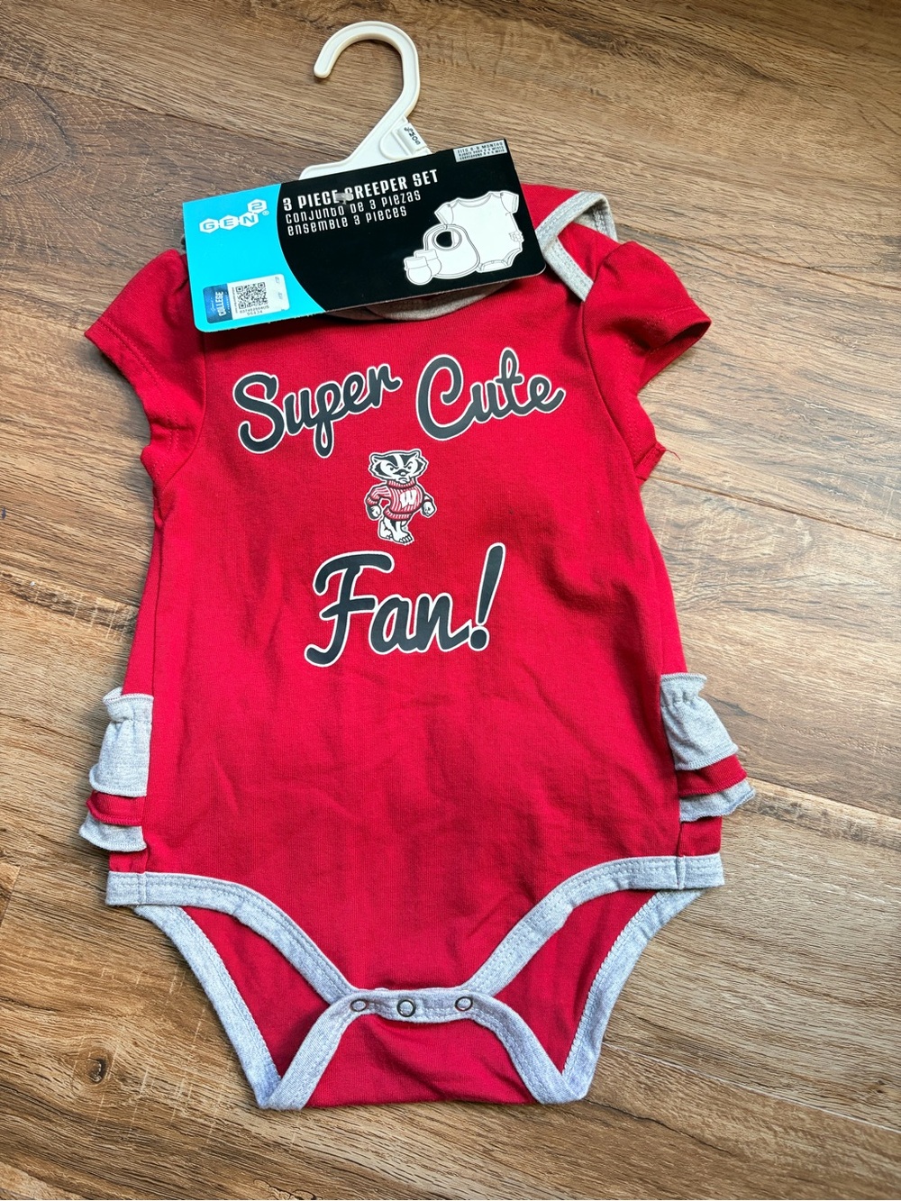 Wisconsin Badgers Baby Bodysuit set